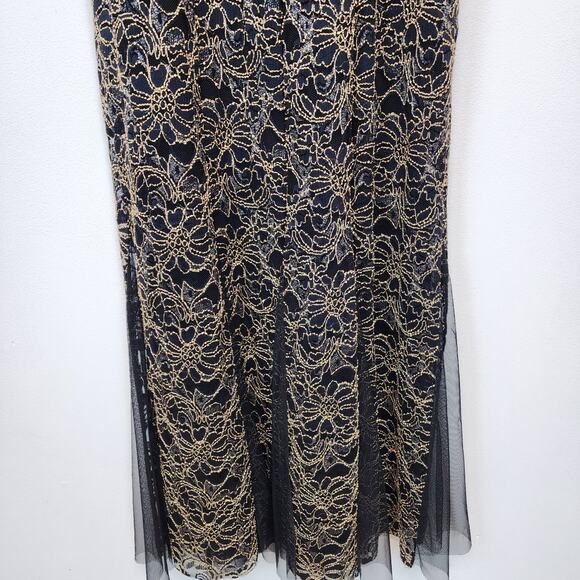 Candalite Lace Mermaid Maxi Dress Size S Black Gold Sleeveless V-neck Tulle  Hem - mordernwear.com